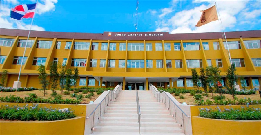 JCE celebra condena a red de falsificadores de documentos en Barahona