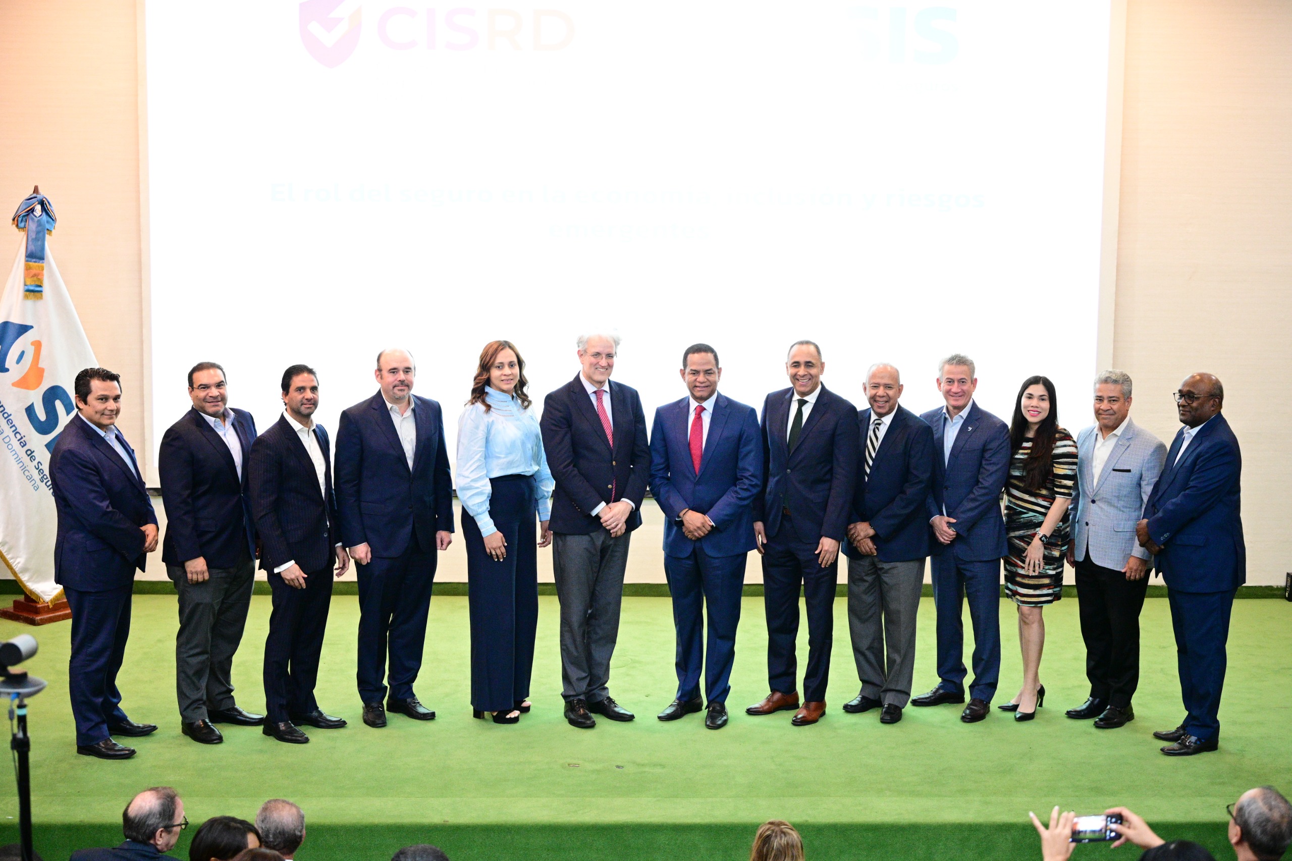 Cierra con éxito Congreso de Innovación y Seguros 2025 reafirmando compromiso con la transformación del sector