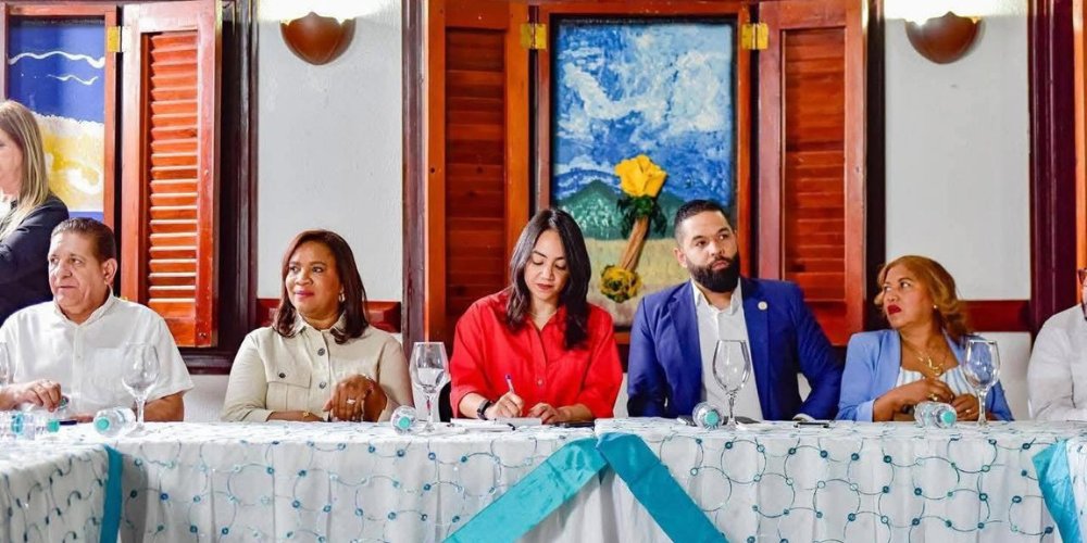 Faride Raful se reúne con empresarios de Bonao para enfrentar desafíos de seguridad ciudadana