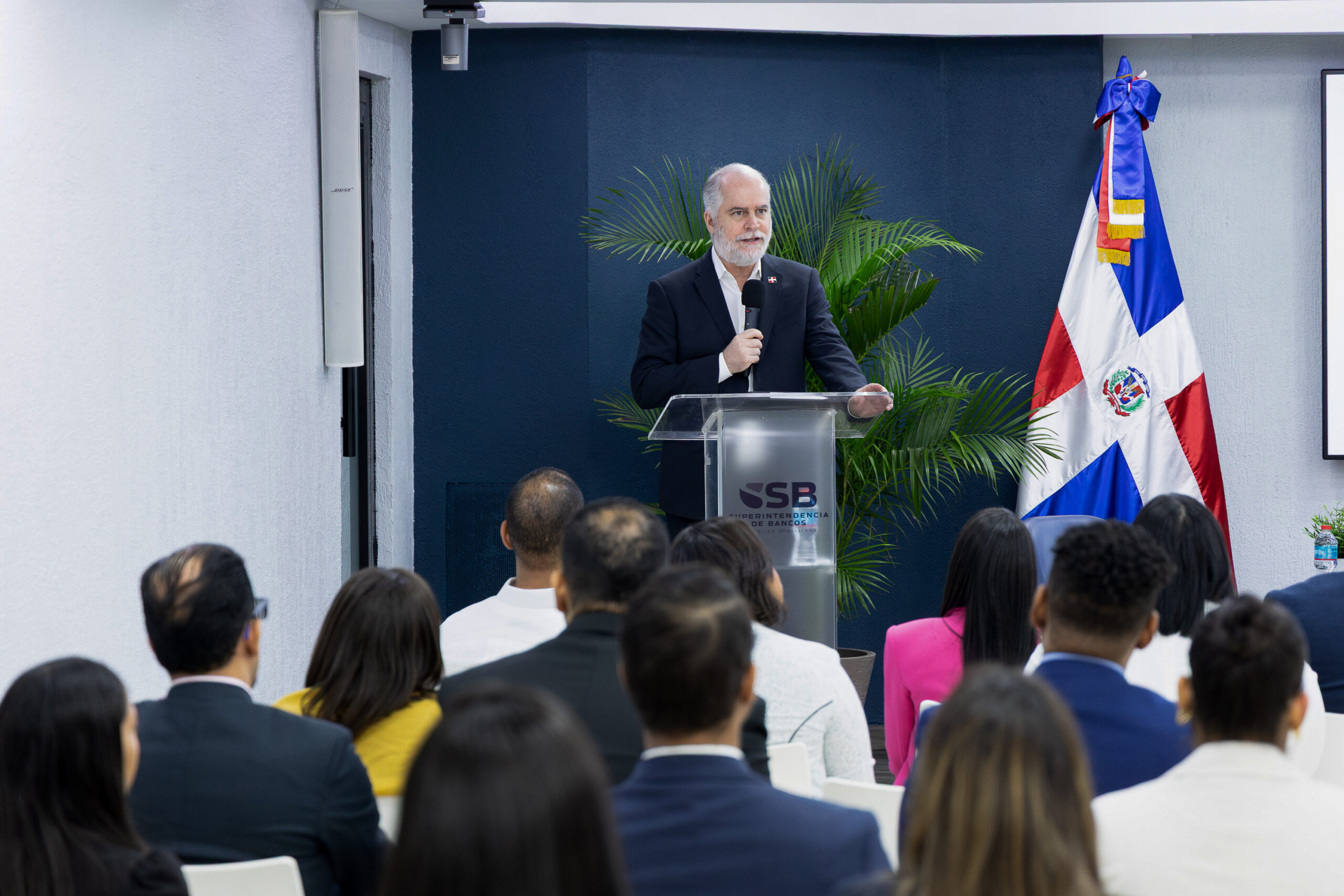Expertos resaltan importancia de la gestión de riesgos en el sector público