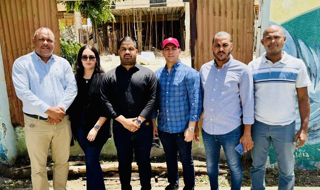 Regidores de Santiago habían advertido sobre irregularidades en construcción que colapsó en La Esperilla
