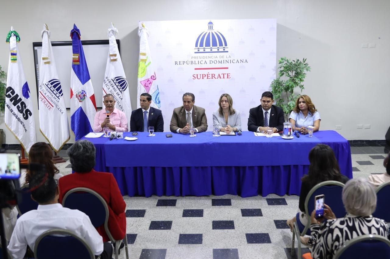 Gobierno inicia entrega de bono de emergencia a familiares de víctimas del Jet Set