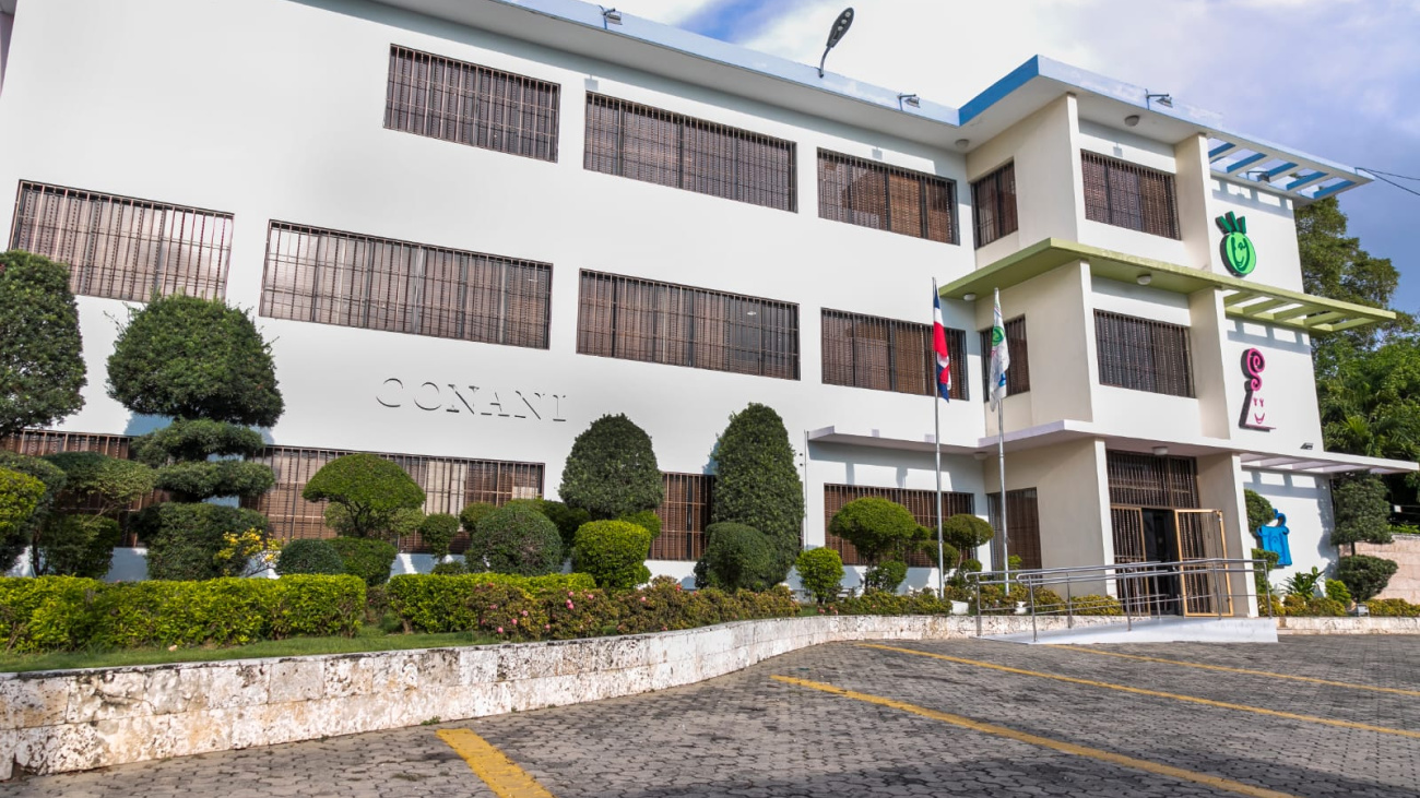 CONANI se pronuncia contra promoción de antivalores en Santo Domingo Oeste