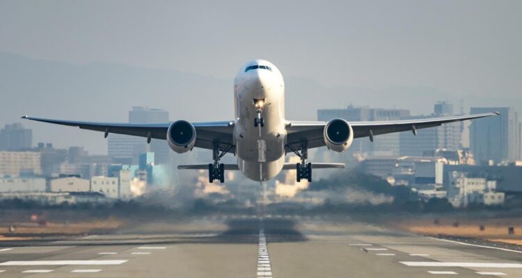 Venezuela restablece vuelos con República Dominicana tras casi un año de suspensión