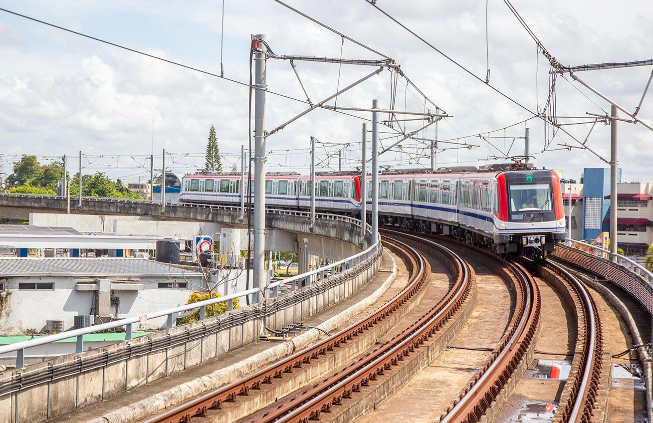 OPRET inicia pruebas de trenes de seis vagones en Villa Mella