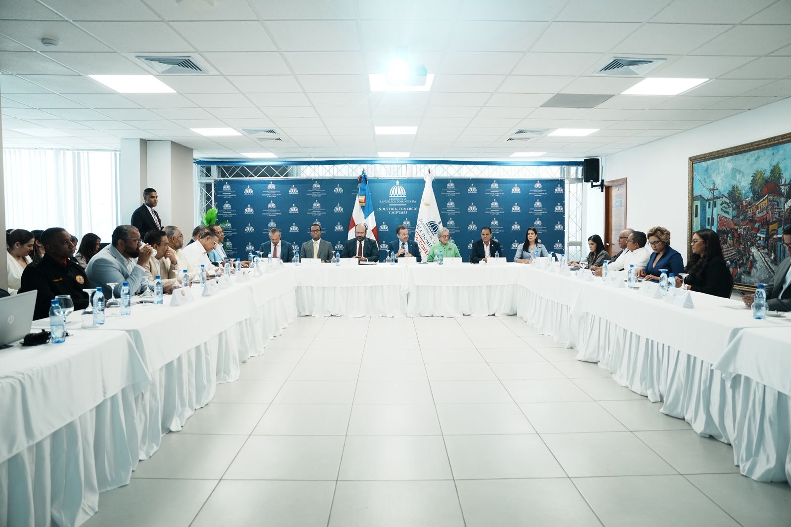 Gabinete Ministerial del MICM traza hoja de ruta con foco en inversión, mipymes y transparencia