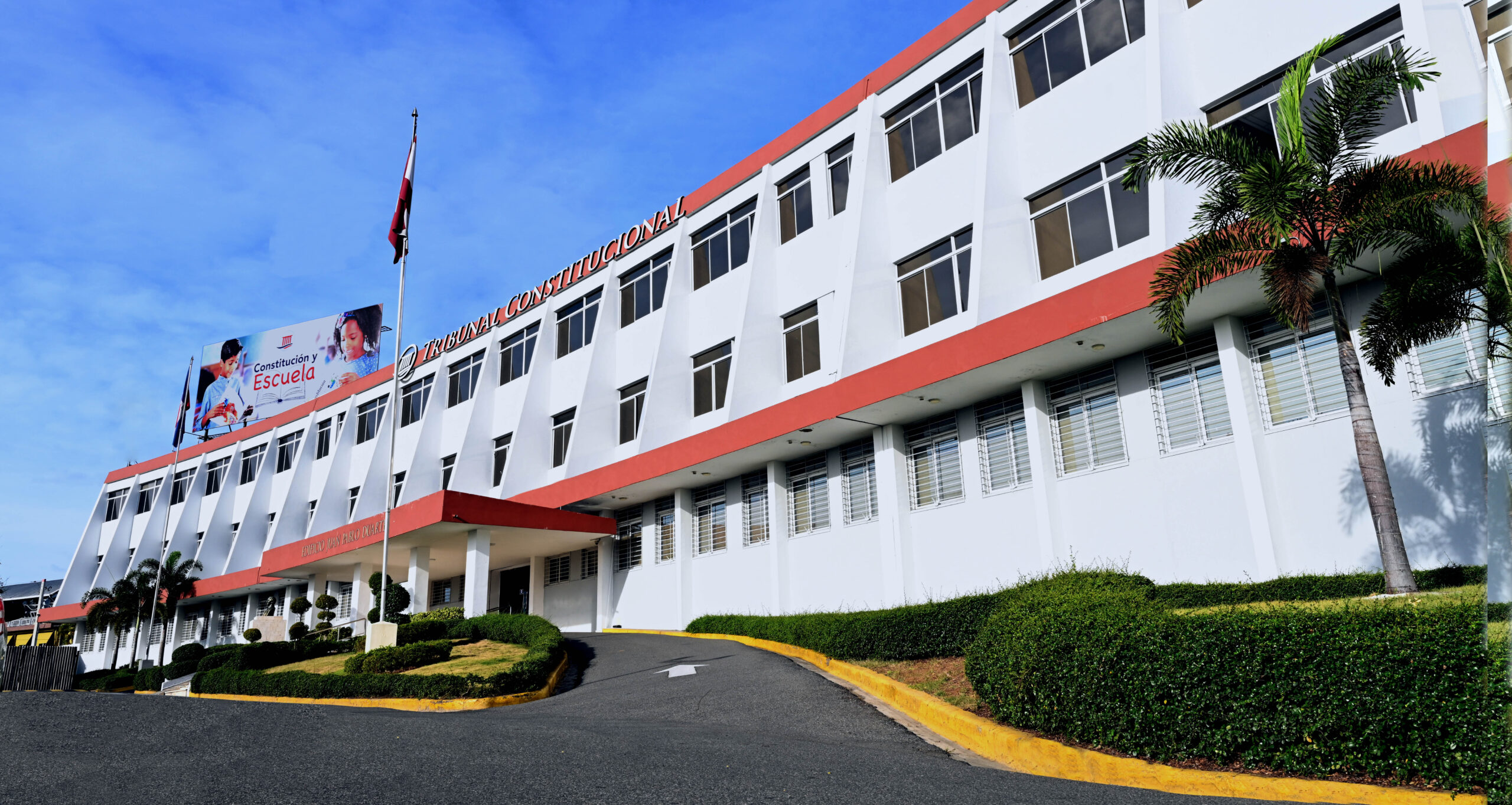 Tribunal Constitucional limita al Poder Ejecutivo: ya no podrá designar alcaldes en caso de vacante