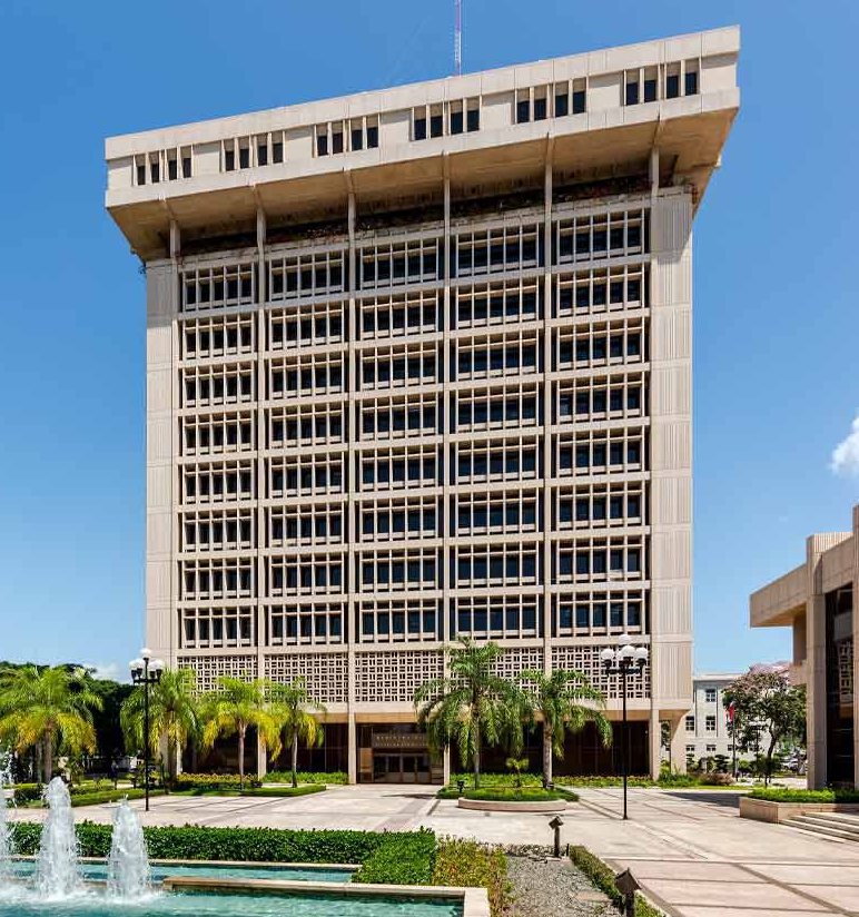 El Banco Central emitió un aviso: no tendrá servicios por mantenimiento de SWIFT este sábado