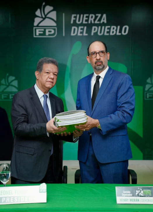 Fuerza del Pueblo inicia revisión de 2,228 aspirantes a cargos internos