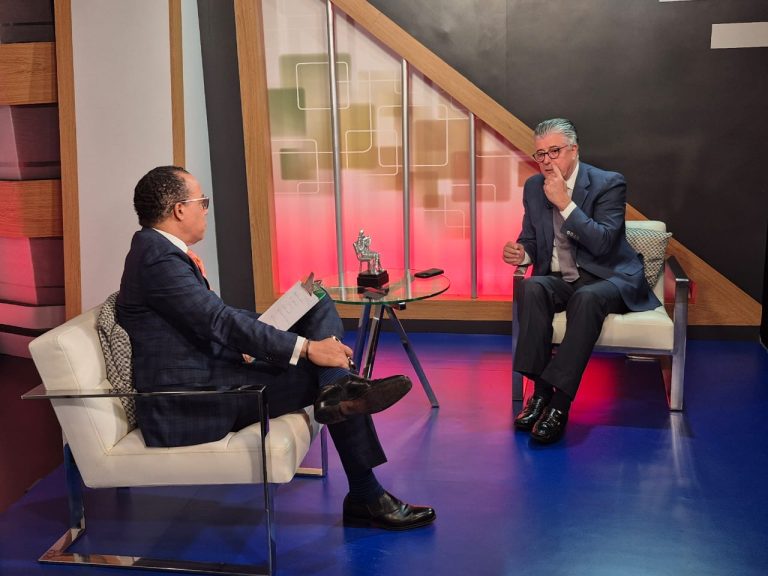 Roberto Santana denuncia falta de control de la Procuraduría en cárceles dominicanas y urge reforma integral