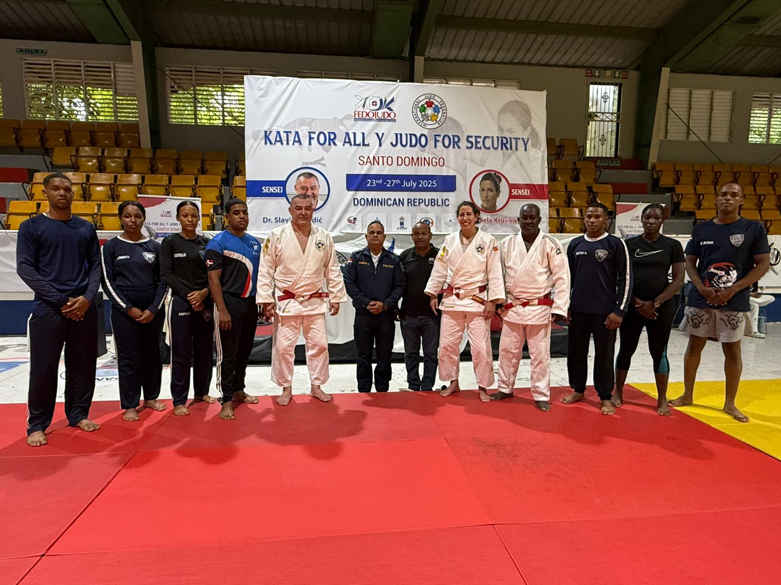 Fedojudo concluye cursos de kata y defensa personal para damas