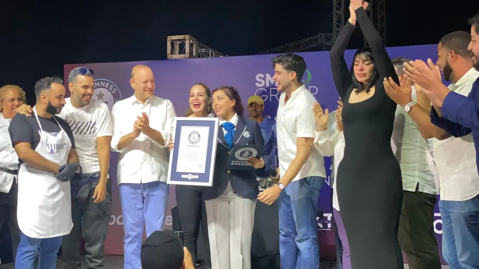 Santiago logra Récord Guinness con el mofongo más grande del planeta