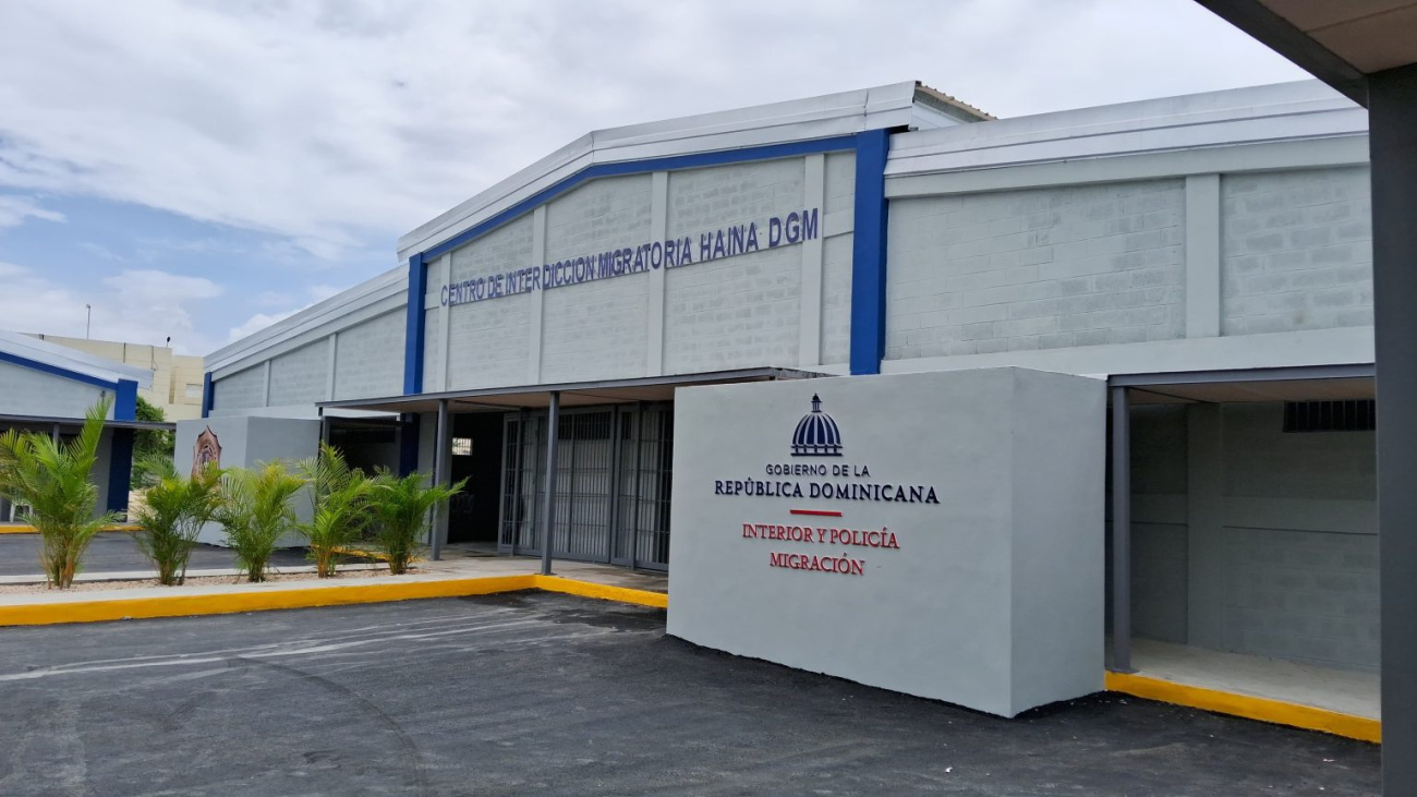 Refuerzan control migratorio con detención de más de 1,100 indocumentados