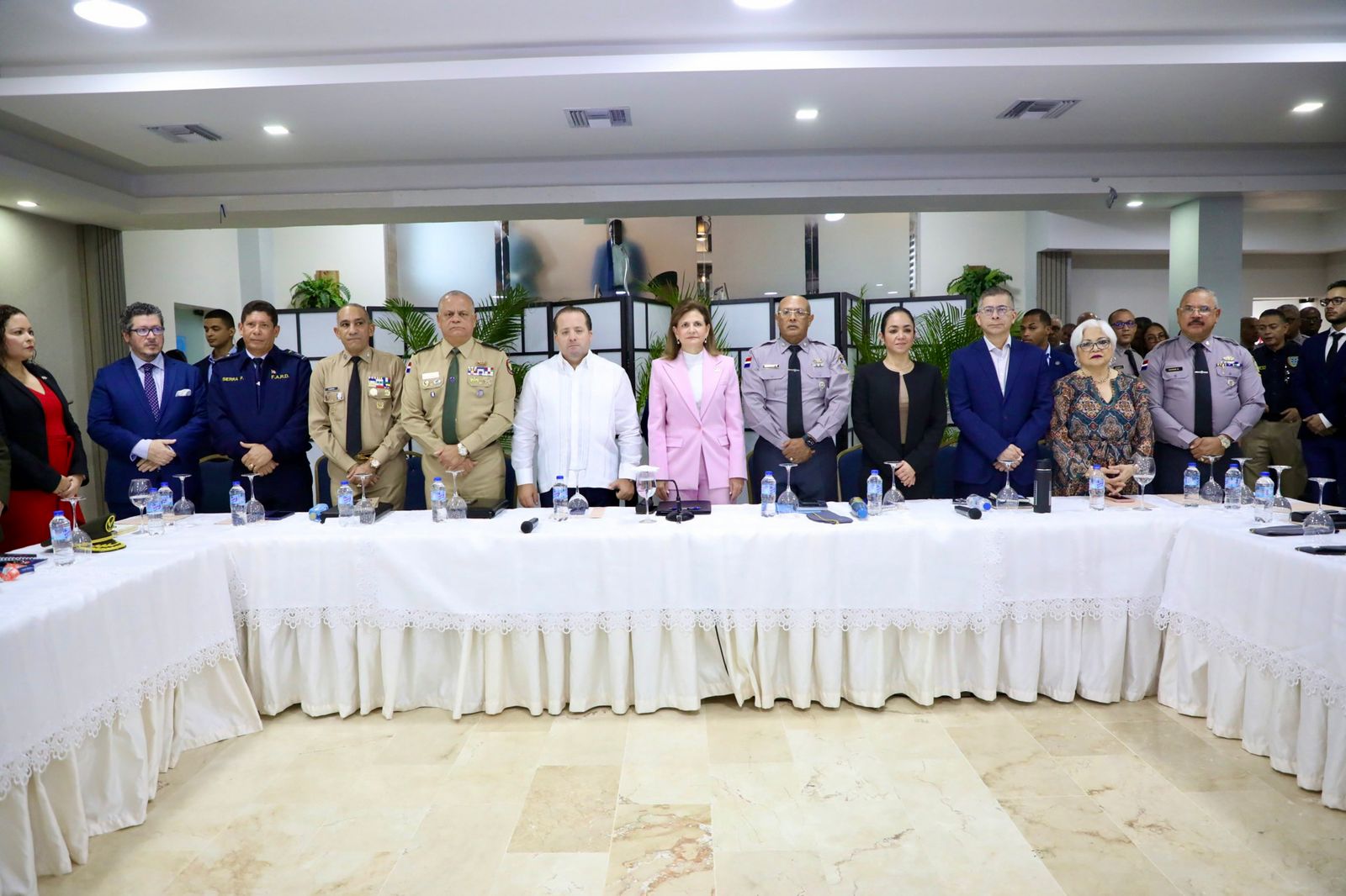Vicepresidenta Peña encabeza reunión de seguimiento al Plan de Seguridad Ciudadana