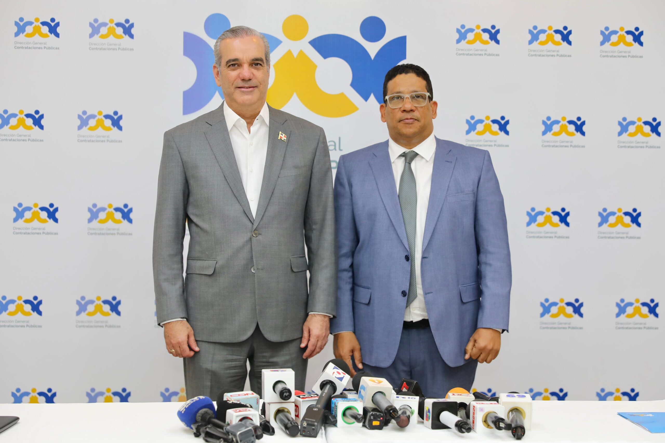 Presidente Abinader promulga la nueva Ley 47-25 de Contrataciones Públicas y sella un compromiso histórico con la transparencia