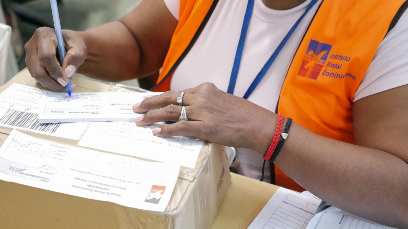 INPOSDOM avanza en su proceso de modernización con el traslado de su oficina postal en Santiago