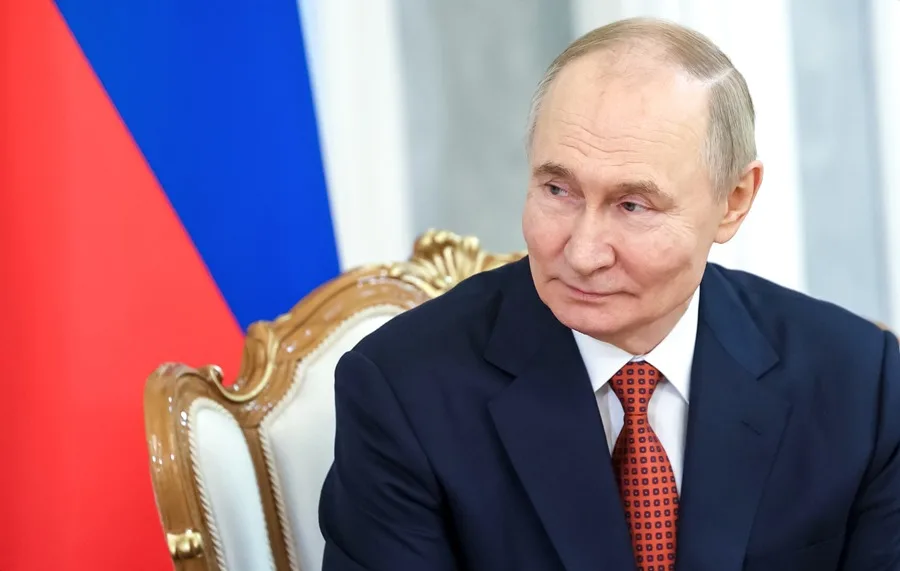 El Parlamento Europeo urge aprobar más sanciones contra Rusia para frenar la agresión a Ucrania