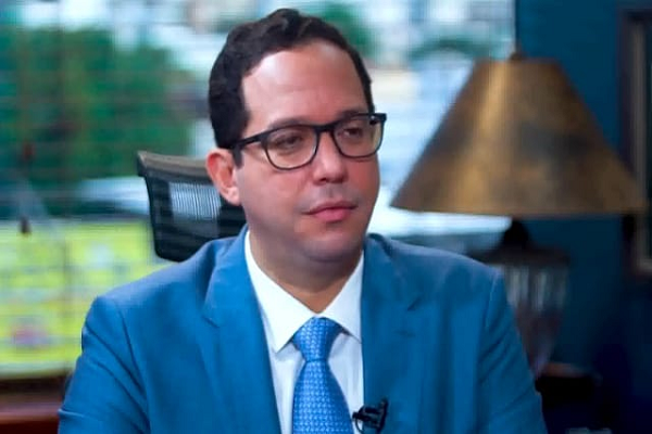 Freund aclara que reordenamiento de boletas no afectará fondos para partidos minoritarios