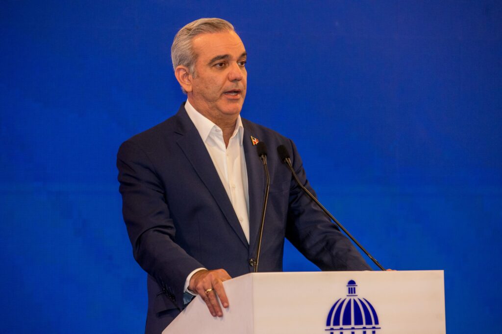 Amnistía Internacional a Abinader: “Evadir críticas no detiene las violaciones de derechos humanos”