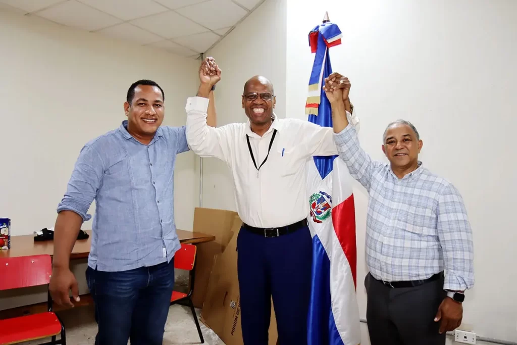 Luis Pérez gana presidencia del CDP; Plancha Uno del MMV se impone en la mayoría de organismos