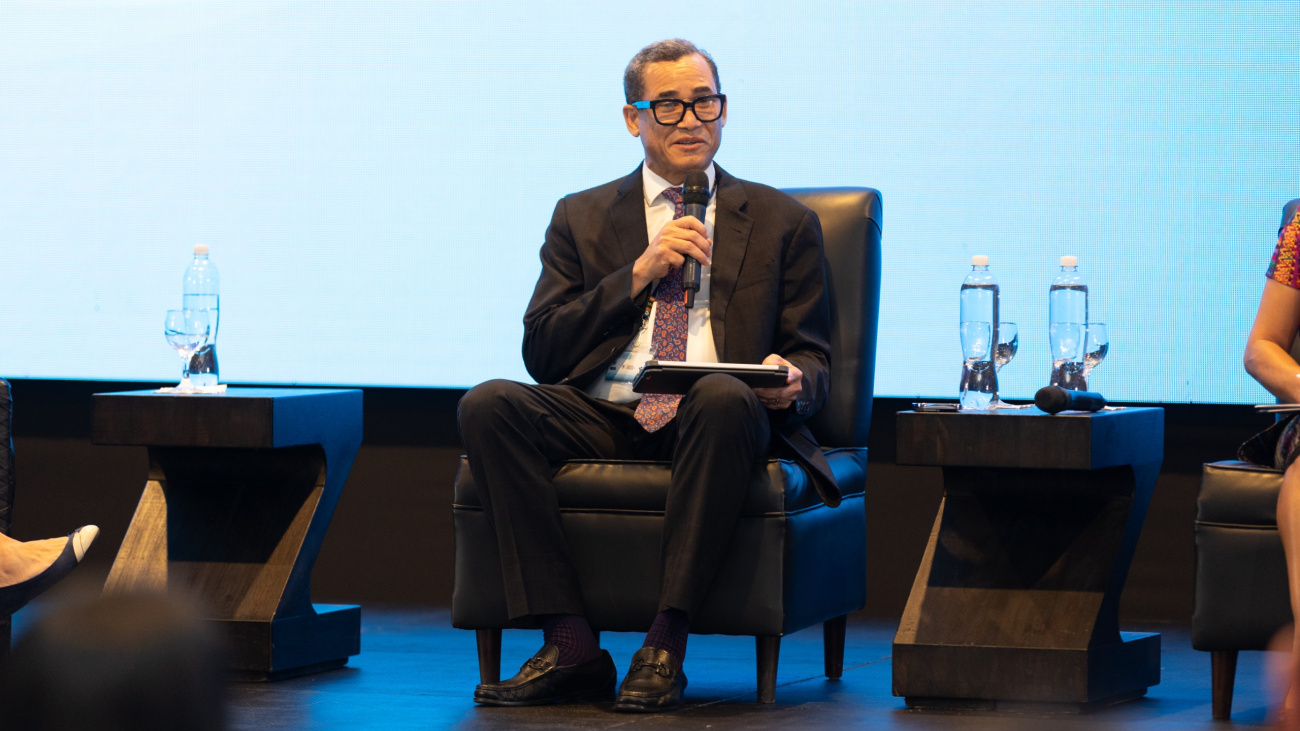Ministro de Trabajo dice políticas de empleo favorecen reducir desigualdades y proteger a los más vulnerables ante efectos del cambio climático