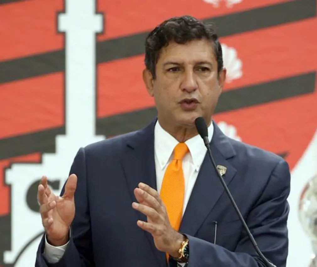 Pabellón de la Fama designa a Manuel Estrella Presidente de Honor