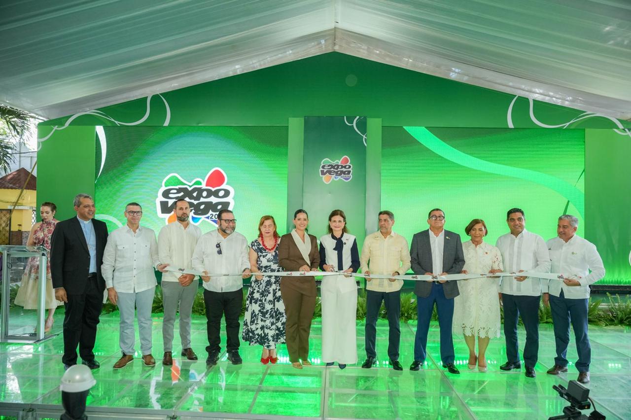 Vicepresidenta Raquel Peña resalta rol de La Vega en economía del país durante apertura Expo Vega 2025 dedicada al Ministerio de Agricultura