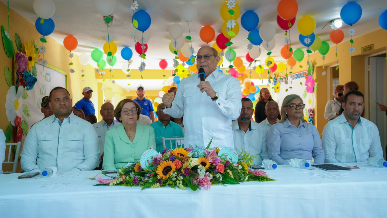 Director general del Infotep encabezó la apertura del año escolar 2025-2026 en Hermanas Mirabal