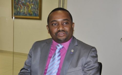 René Polanco denuncia entrega de áreas verdes por politiquería en SDN