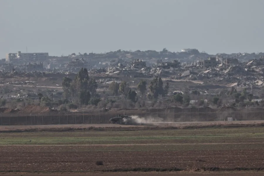 España y otros siete países europeos condenan el plan israelí de ocupar la ciudad de Gaza