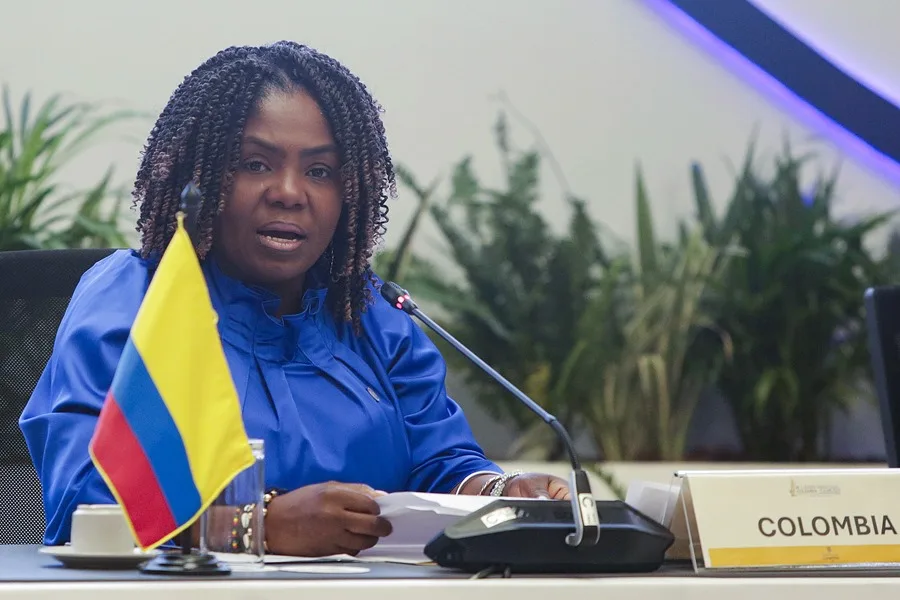 La vicepresidenta de Colombia llama a la unidad nacional contra la violencia tras la muerte del senador Uribe Turbay