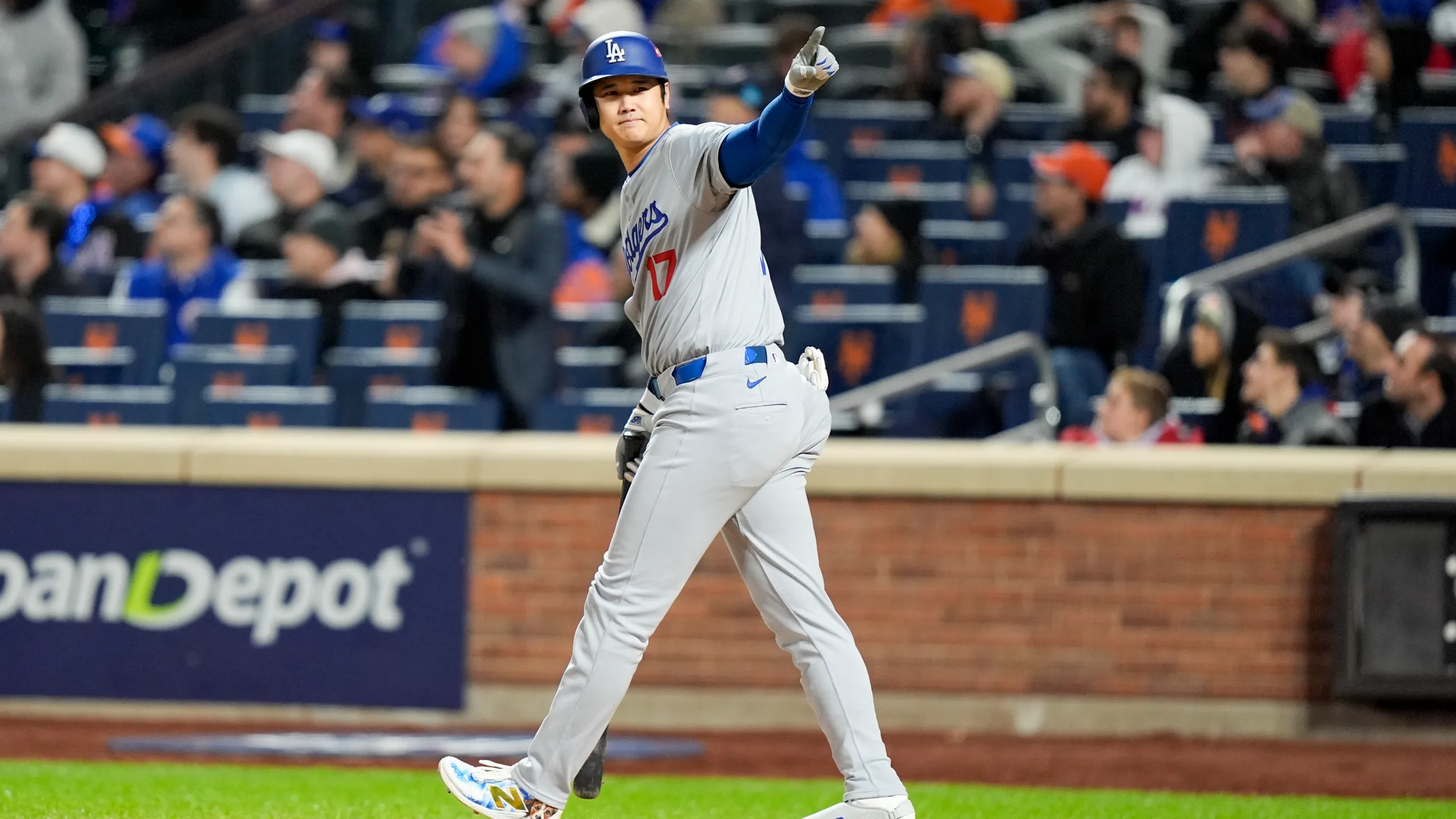 Shohei Ohtani llega a los 1,000 hits en Grandes Ligas con jonrón de 440 pies