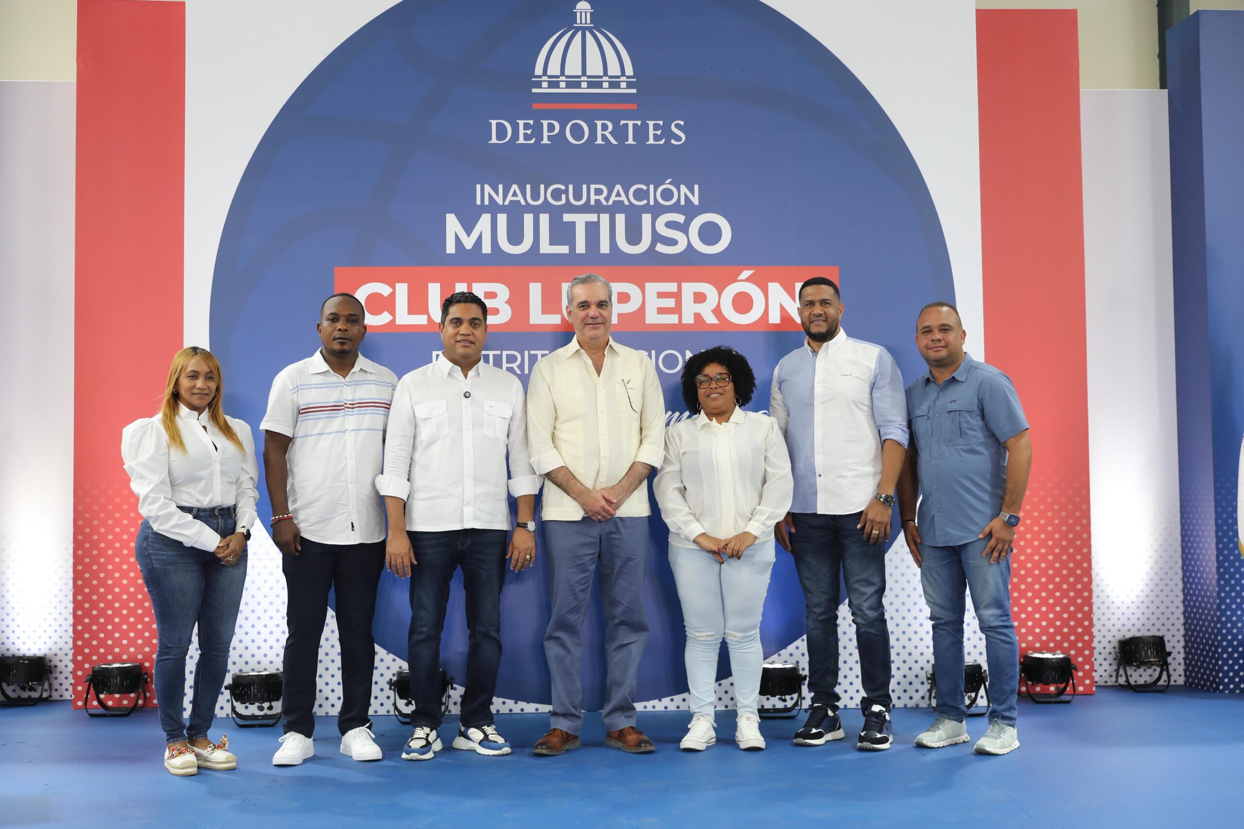 Remodelación histórica del polideportivo del Luperón