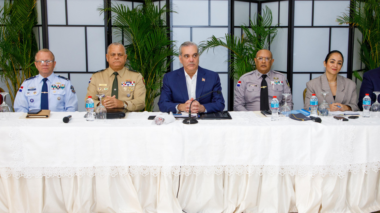 Presidente Luis Abinader encabeza reunión de seguimiento al Plan de Seguridad Ciudadana