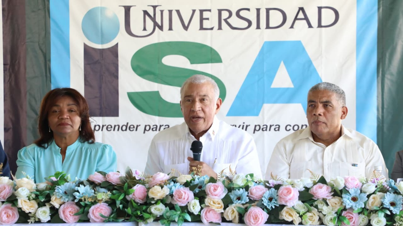 Ministro administrativo: “Esta moderna universidad es una visión del presidente Abinader para el verdadero desarrollo económico y social de la región Sur”