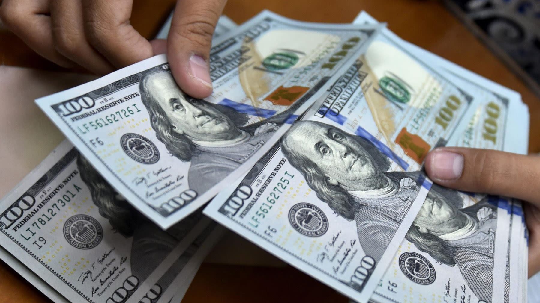 Banco Central fija el dólar entre RD$61.40 y RD$62.31 este lunes 18 de agosto