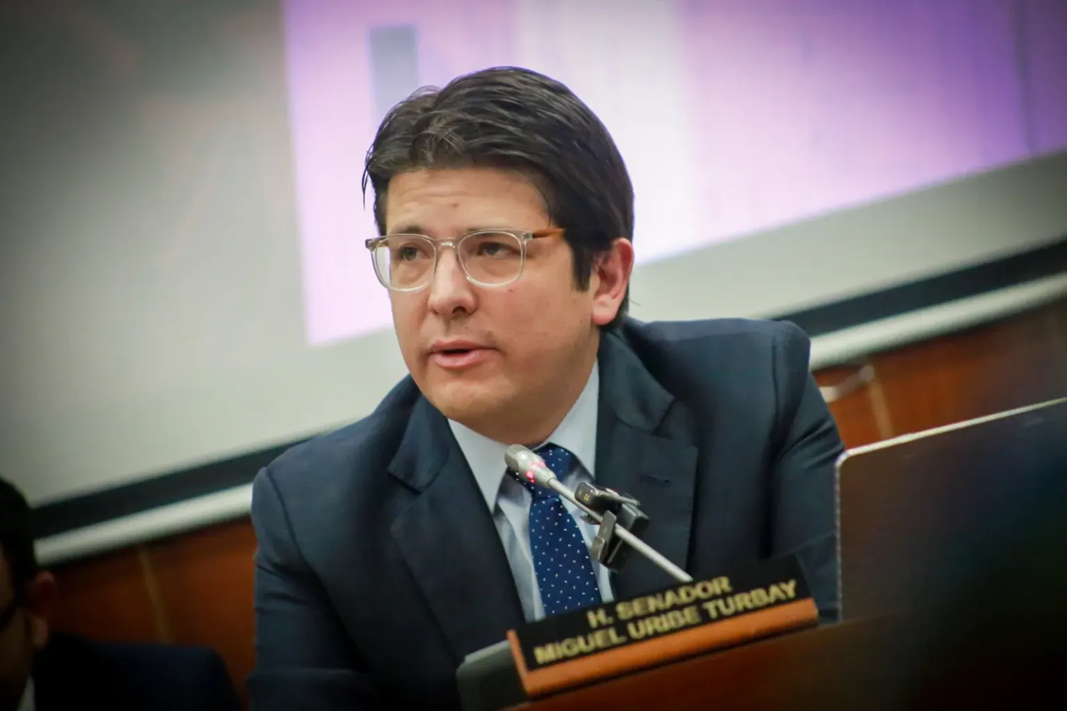 Senador colombiano Uribe Turbay en condición crítica por hemorragia cerebral