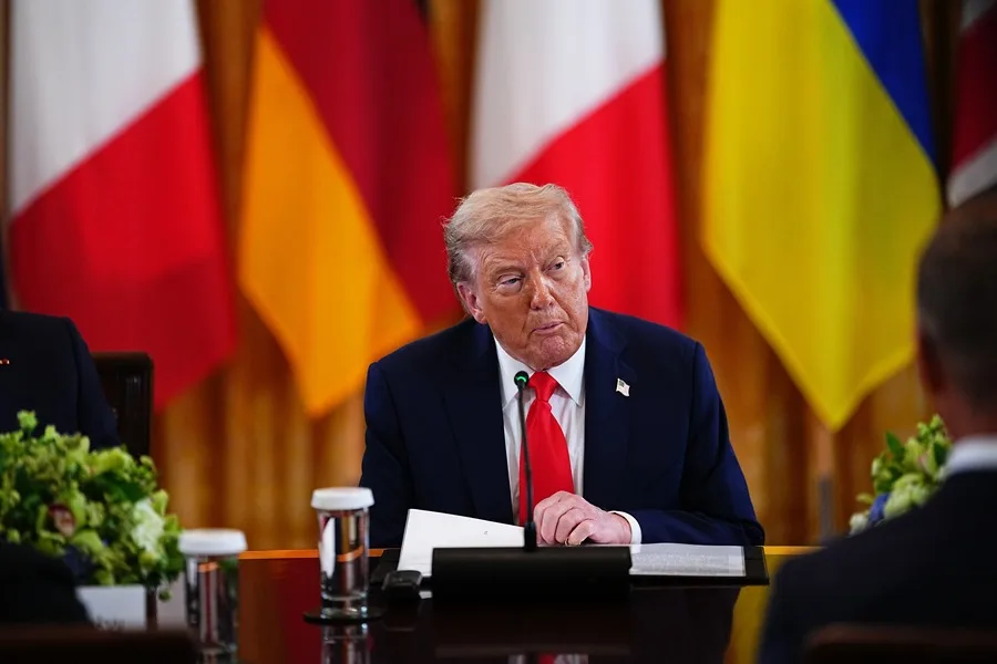 Trump plantea ante Zelenski discutir «posibles intercambios de territorio» en Ucrania