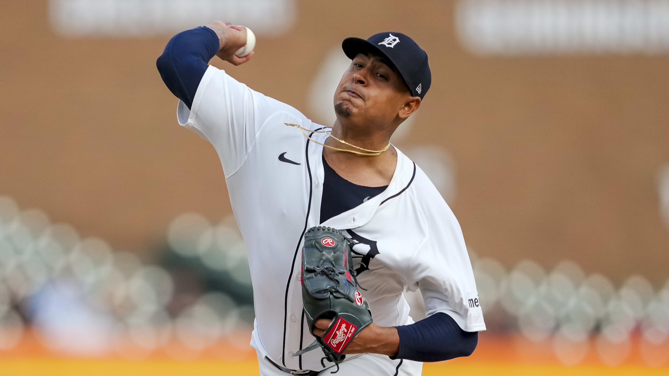 Tigres se imponen en Miami con brillante salida de Keider Montero