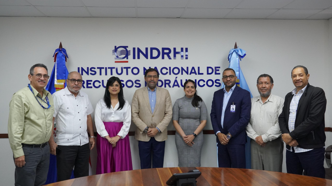 Indrhi y Barrick Pueblo Viejo pasan revista a obras hidráulicas que ejecuta la minera