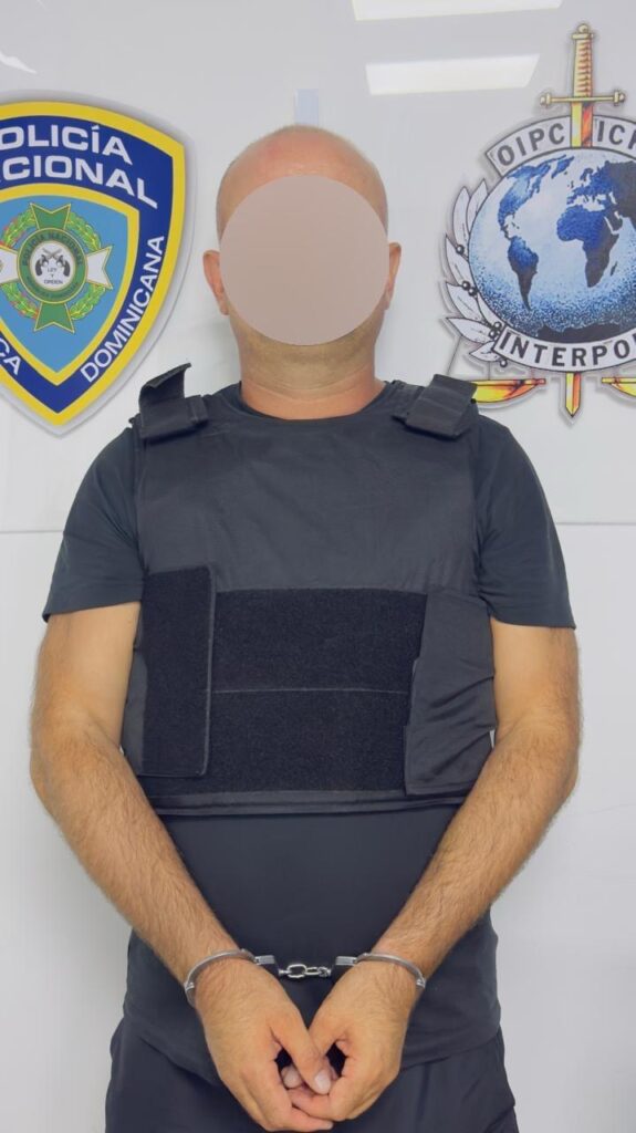 INTERPOL Santo Domingo arresta ciudadano albanés vinculado a la incautacion de 11 toneladas de cocaína en Europa