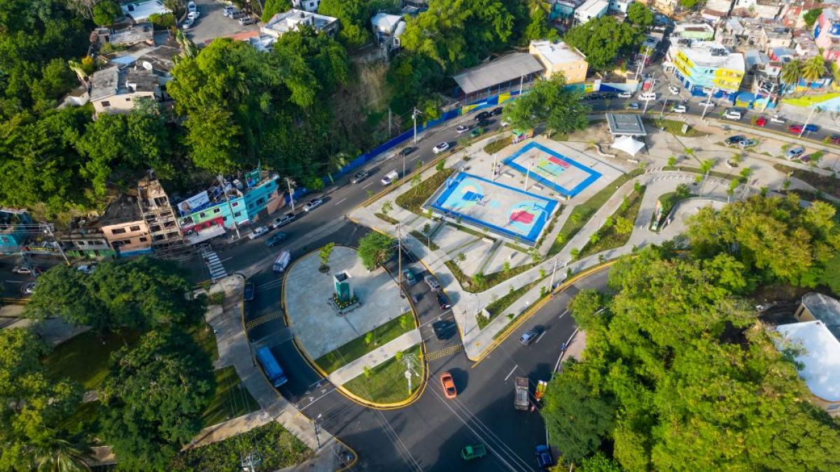 5 años de gestión del Presidente Abinader: provincia Santo Domingo se llevó el pastel más grande en descentralización de la inversión pública