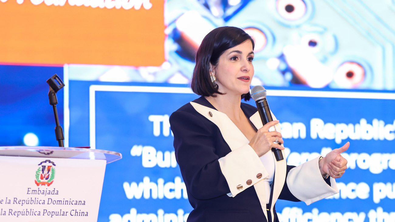 República Dominicana presenta oportunidades de inversión en Foro de Negocios en Beijing