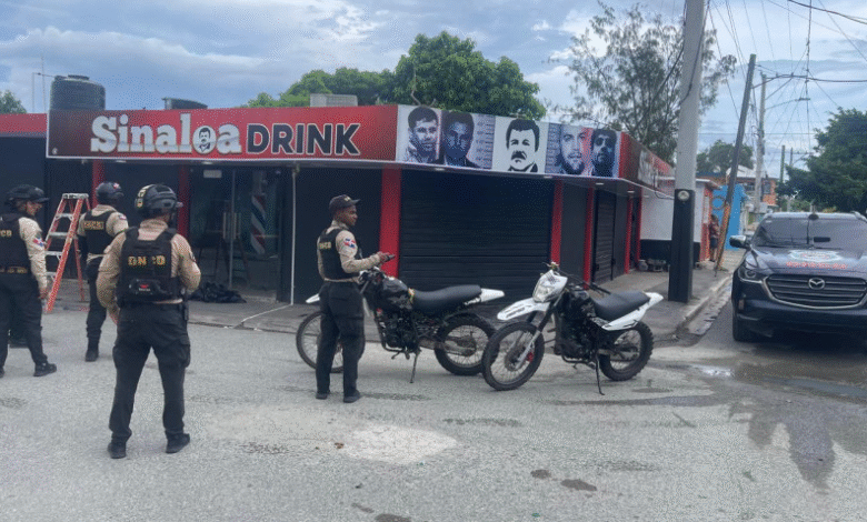 Autoridades cierran el “Drink Sinaloa” en Baní antes de su apertura