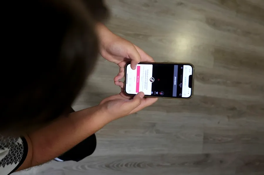 El 84 % de las adolescentes teme que sus imágenes se usen para crear contenido sexual falso con IA