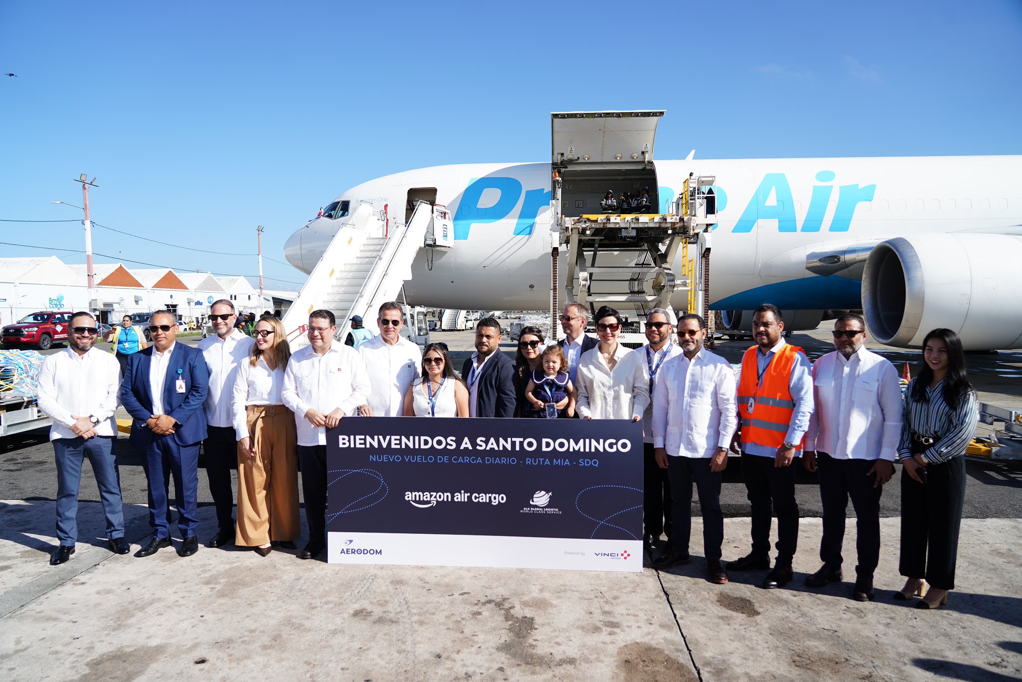 Amazon Air Cargo inaugura ruta diaria Miami–Santo Domingo en el AILA