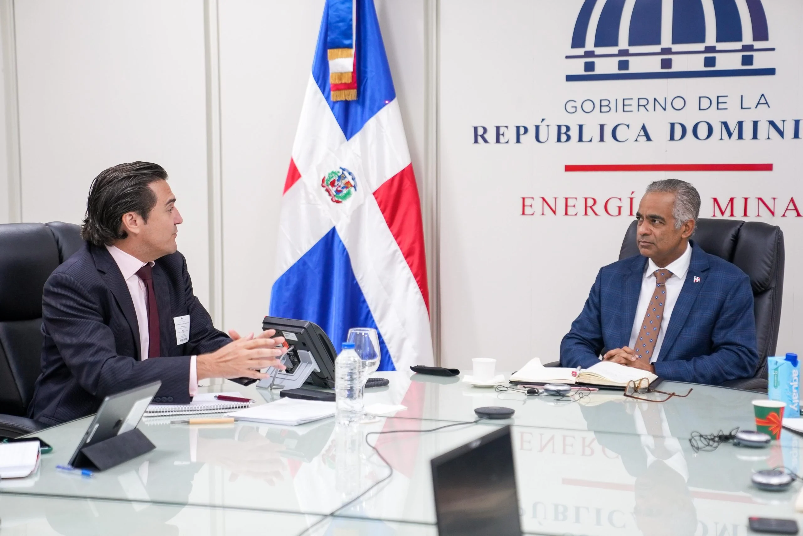 Misión FMI conoce avances y estabilidad económica de RD apoyada en energía y minería