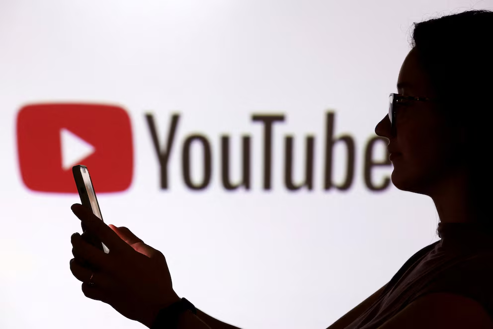 YouTube por fin lo hizo: ahora podrás ocultar las ventanas que aparecen antes de finalizar un video