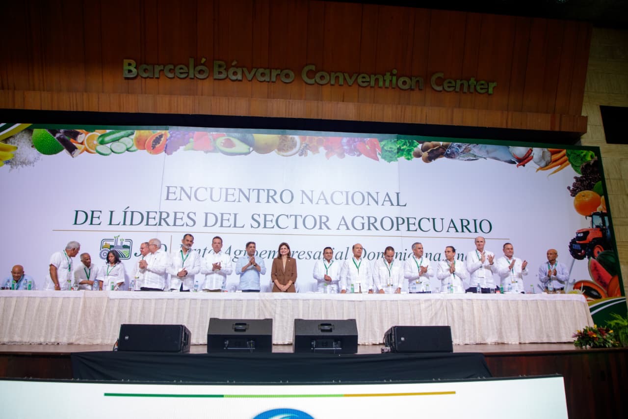 Vicepresidenta Raquel Peña reafirma compromiso del Gobierno con duplicar las exportaciones agropecuarias al 2036