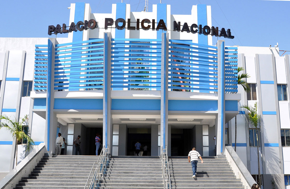 Policía investiga hallazgo de pierna humana en un tanque de basura en el Distrito Nacional